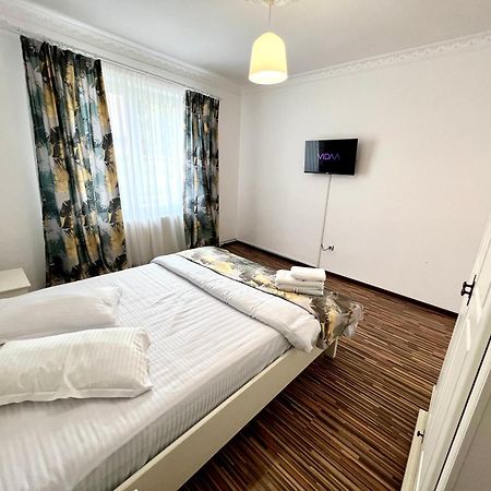 Flh - Mira Apartments Sibiu Bagian luar foto