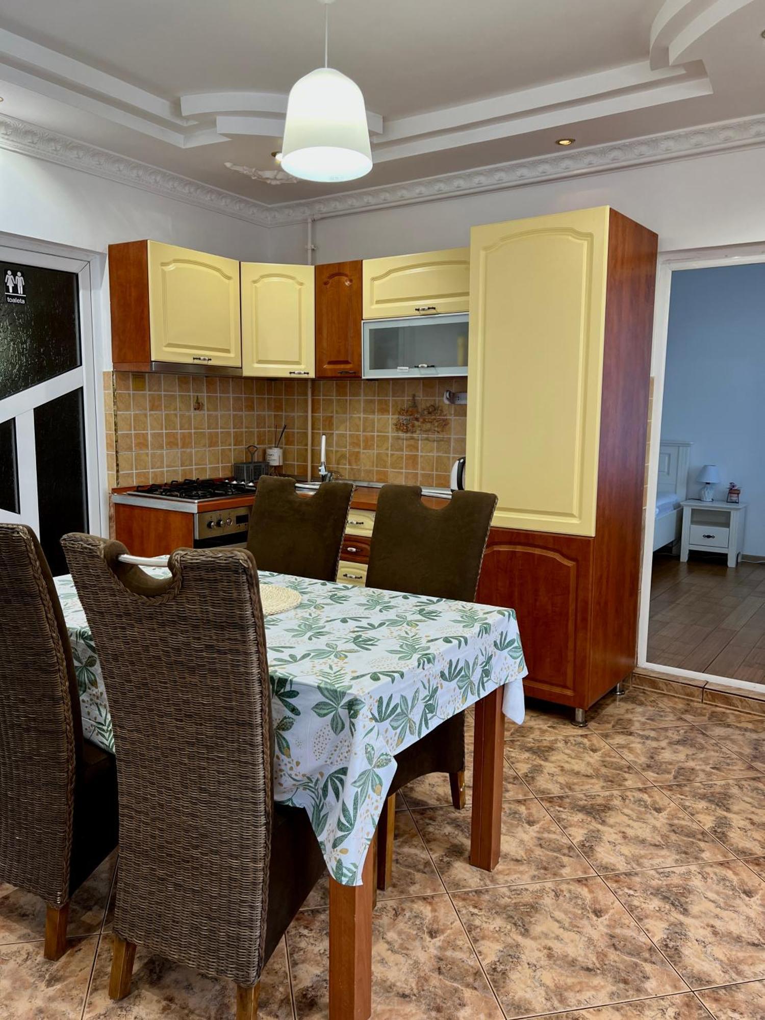 Flh - Mira Apartments Sibiu Bagian luar foto
